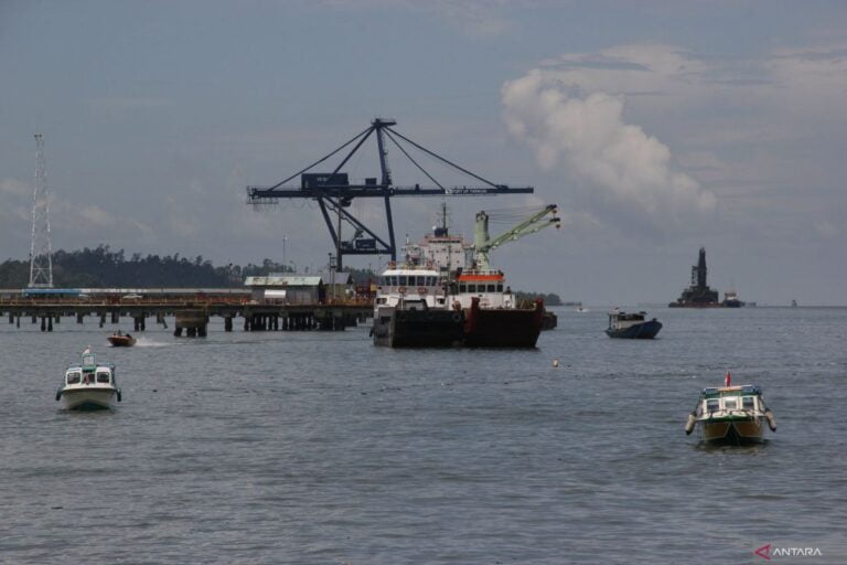 Suasana di kawasan Pelabuhan Malundung Kota Tarakan. HO