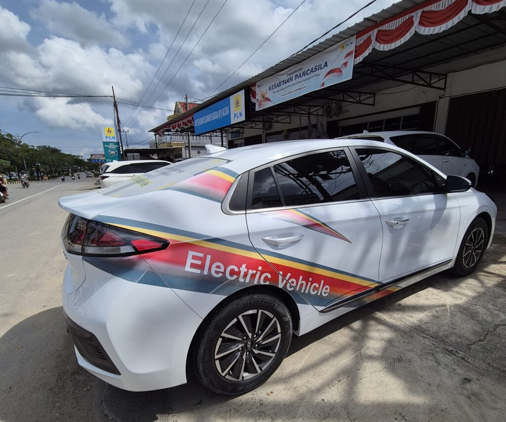 Mobil listrik milik PLN UP3 Kaltara. PLN UP3 KALTARA Quartal.id