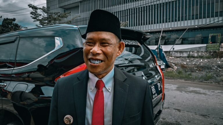 Bupati Bulungan Syarwani. QUARTAL.ID